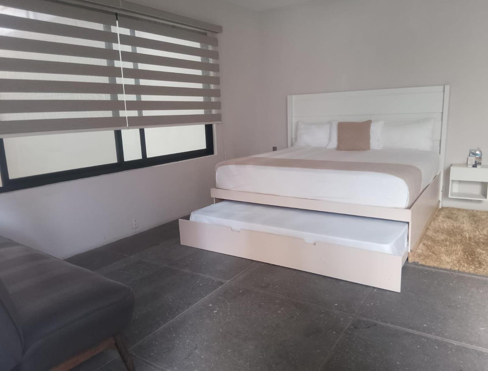 Aura Hotel B&B 틀라케파케 외부 사진