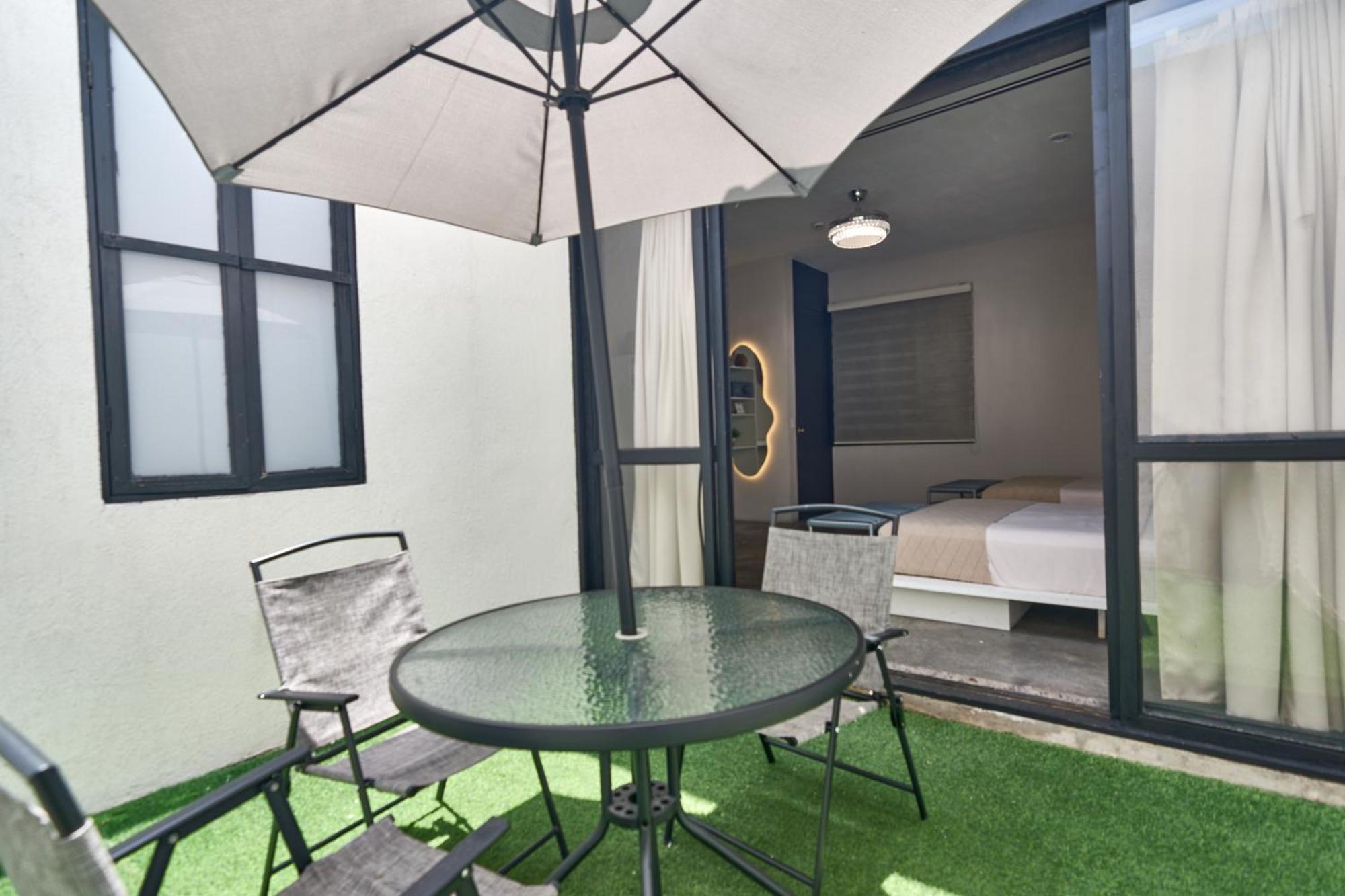 Aura Hotel B&B 틀라케파케 외부 사진